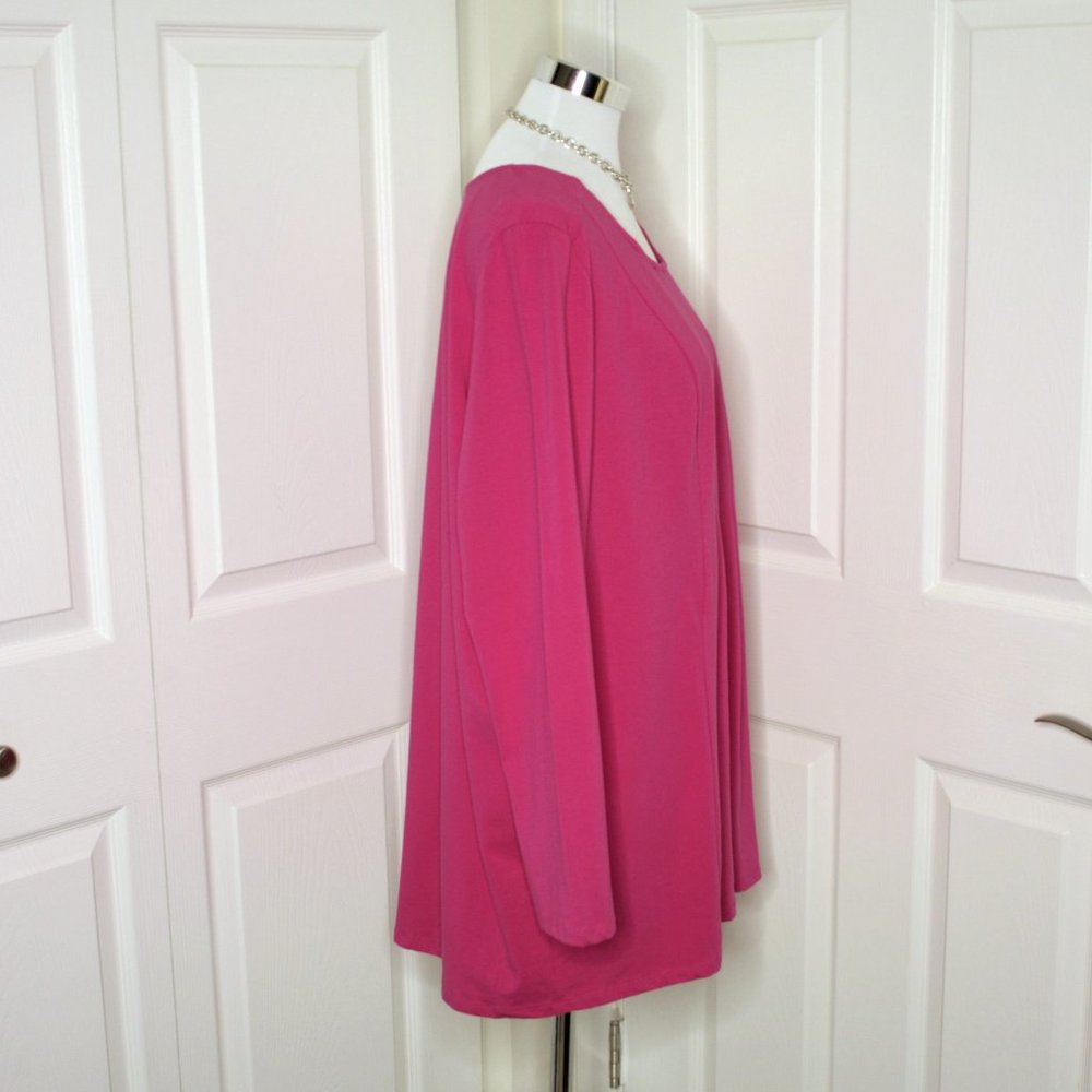 NWOT Plus Woman Within Fuchsia Pink Pleated Tunic Size 18/20 - Picture 5 of 8